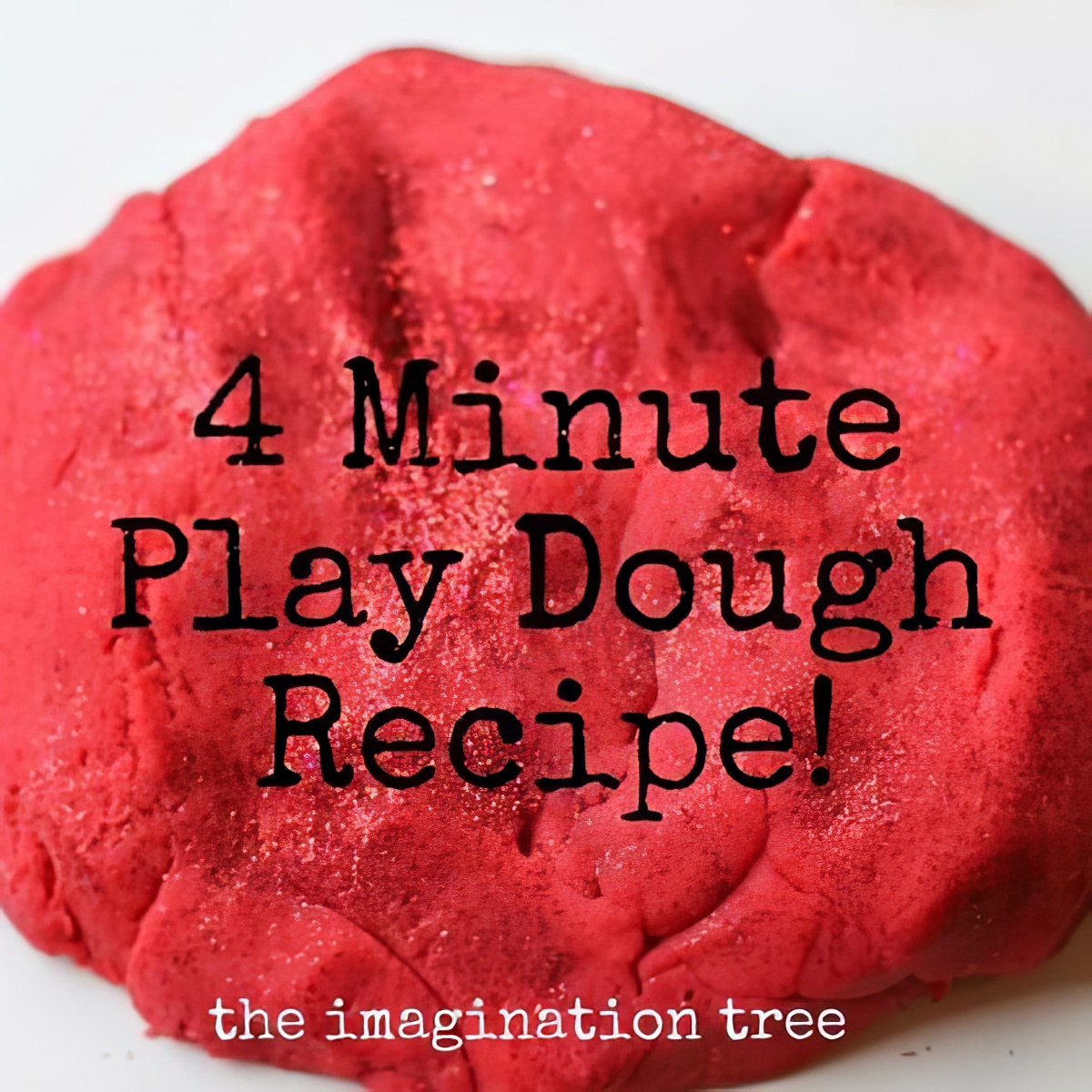 This easy homemade playdough is just 4 minutes to do with your kids this weekend!