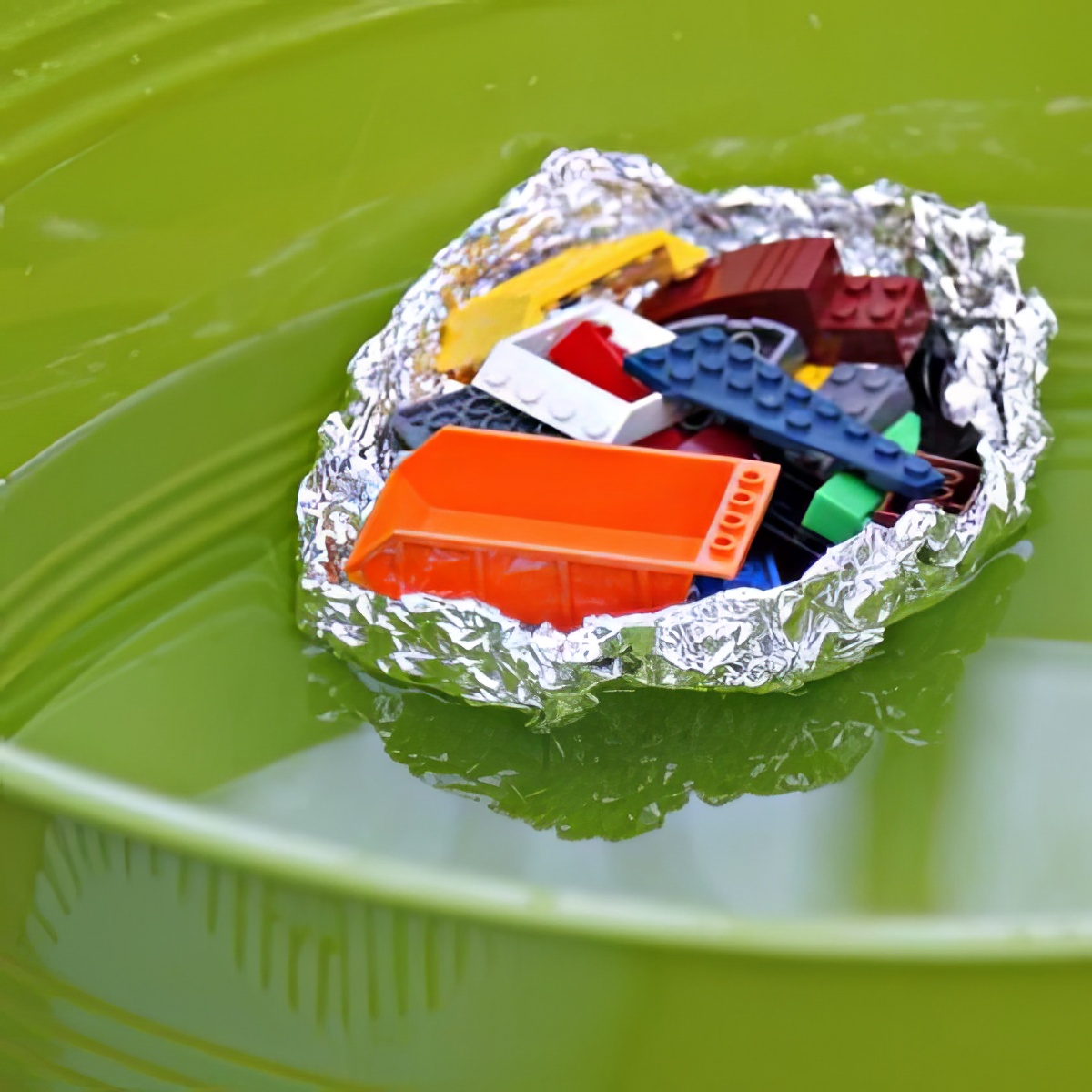 sink and float, LEGO boat float, creative science experiment, LEGO science experiment