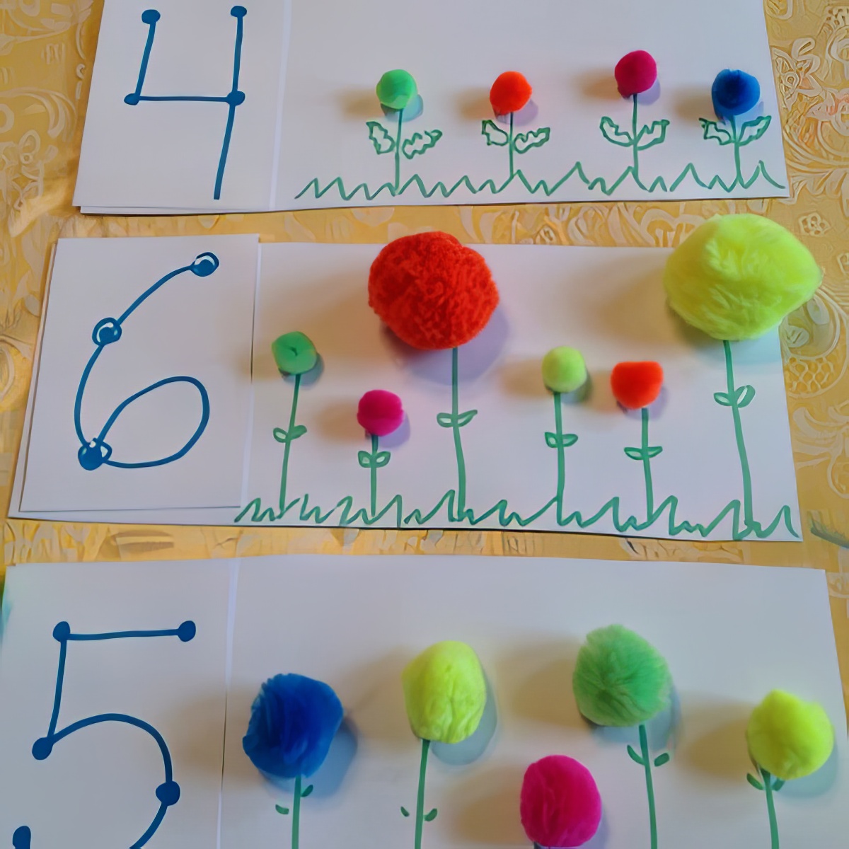 Paper garden and preschool math - counting game for preschoolers