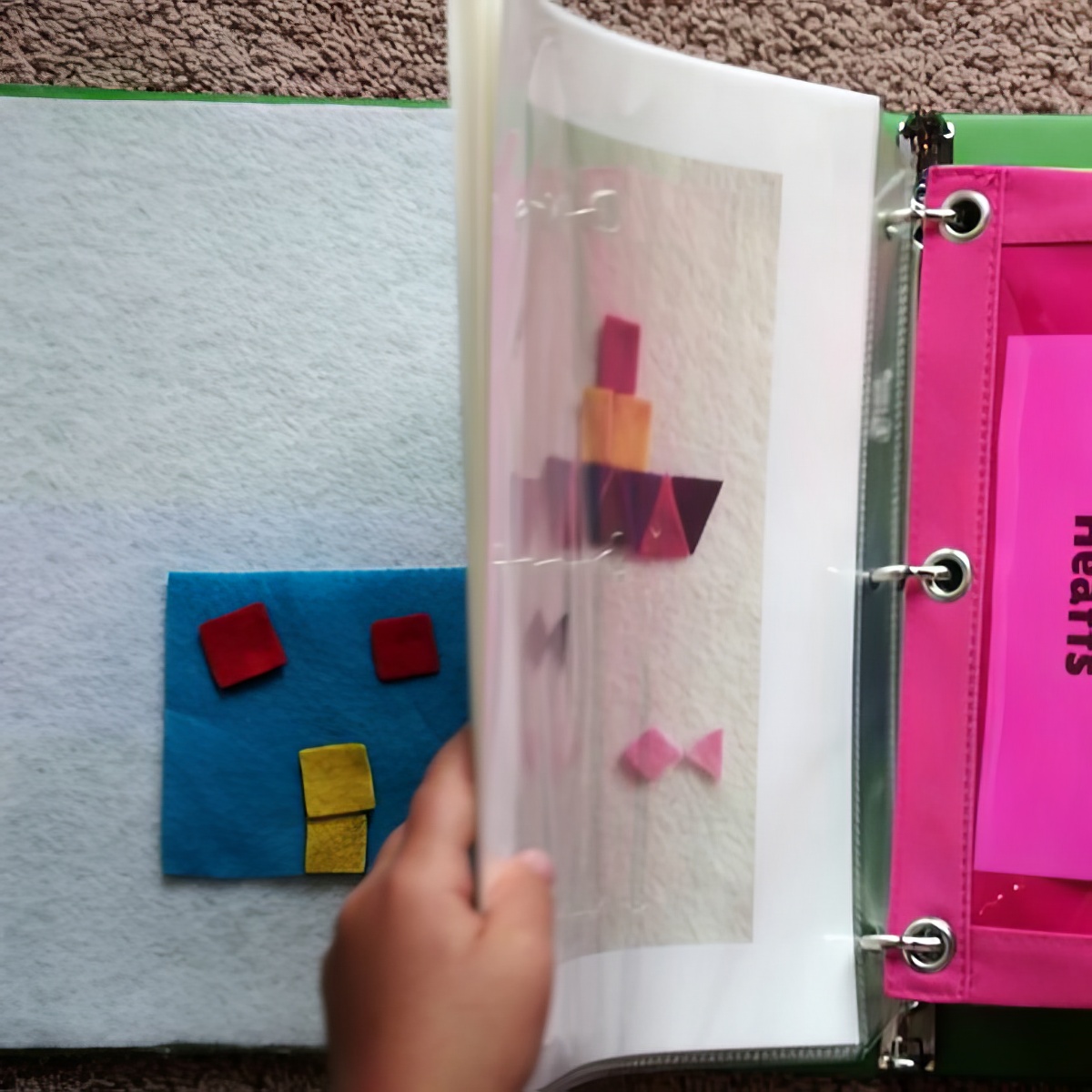 felt activity binder for toddlers and kids