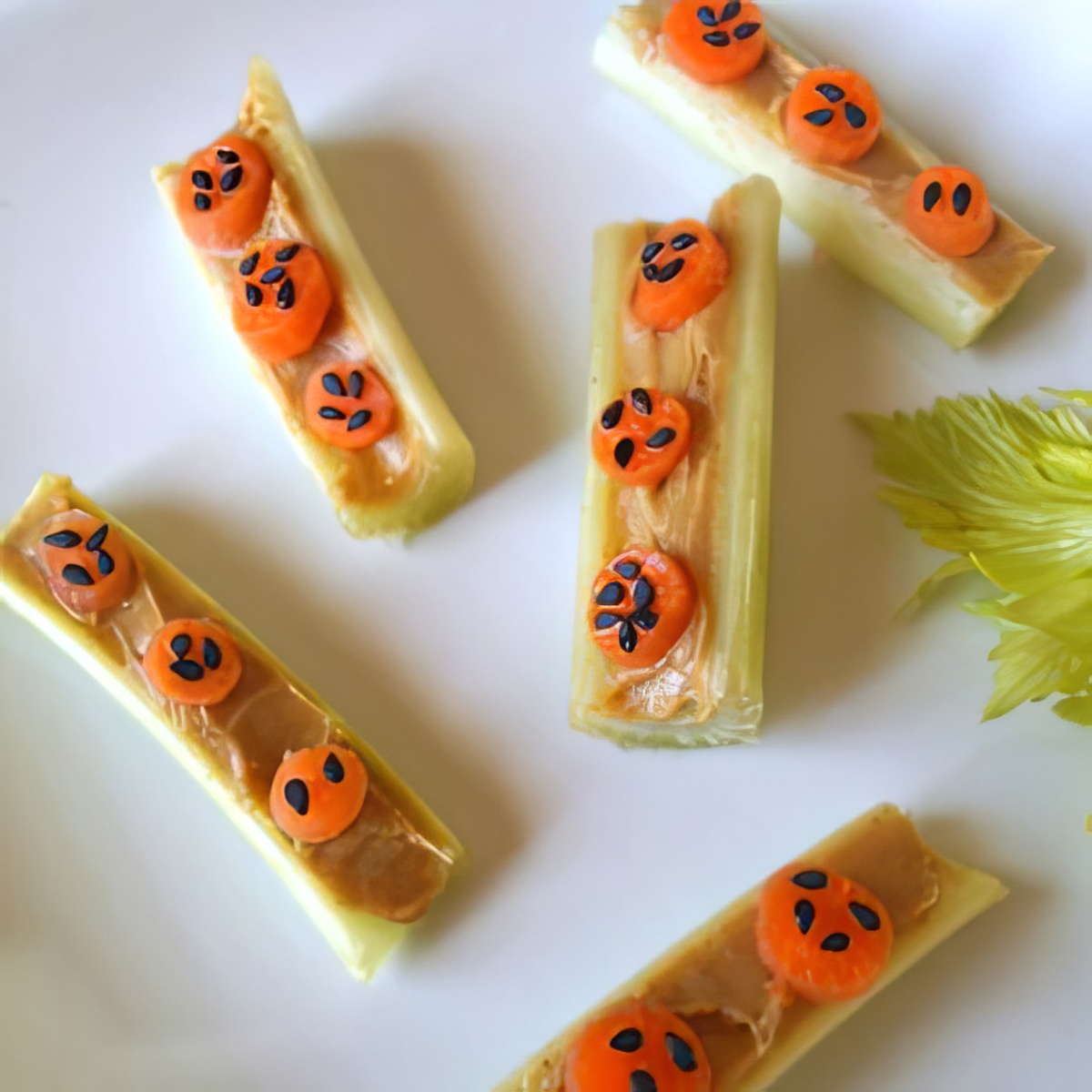Enjoy these yummy and easy lady bug celery stick recipe with your kids!