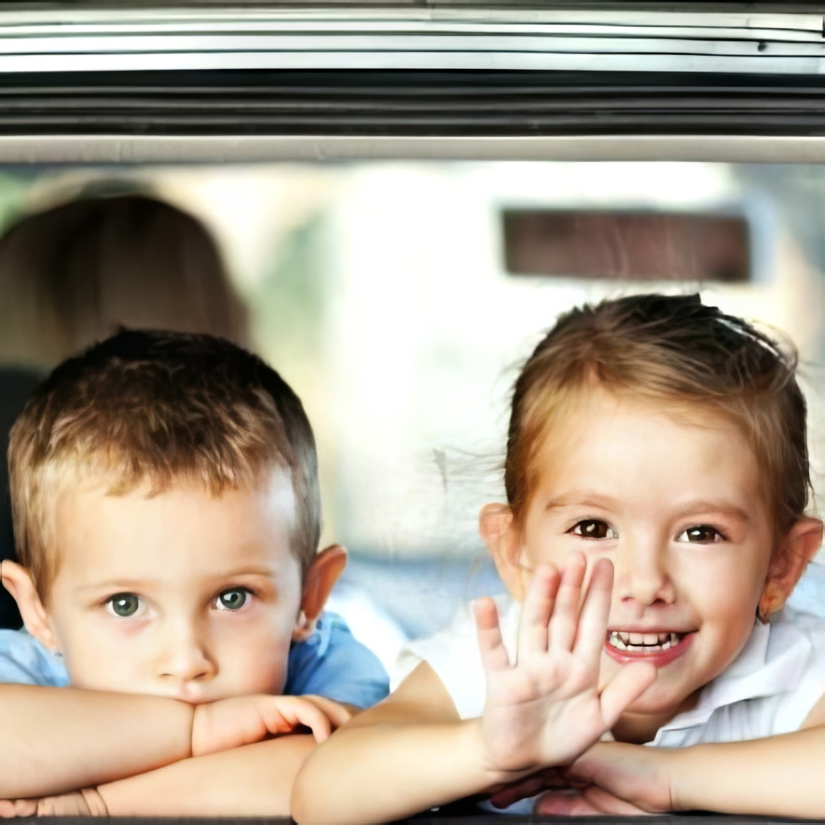 minivan-kids-road-trip, family field trips, spring activity, family spring activity