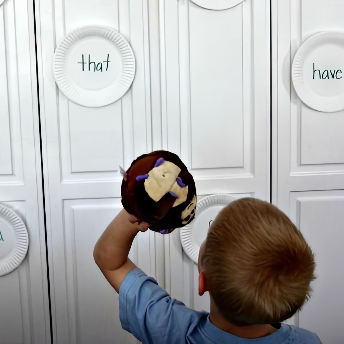 Learn sight words just like your playing darts with your kids!