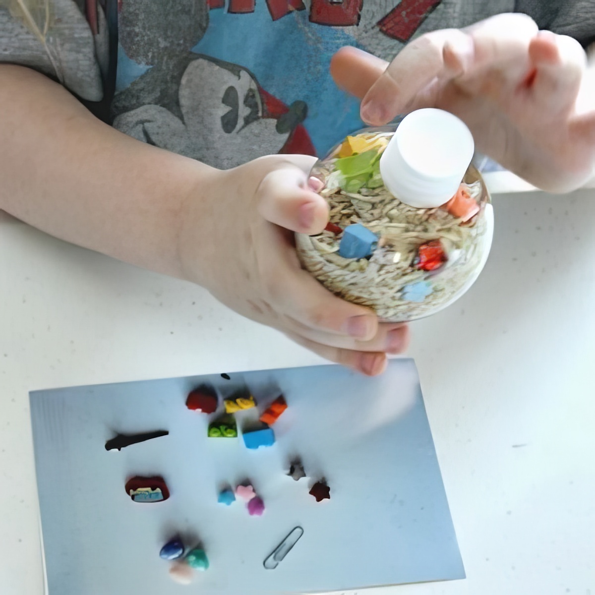 I spy game, home-made I spy game, learning activities for 2-year-olds 