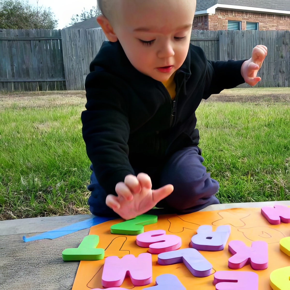 Alphabet Game is perfect first letter activity for toddlers. Activities for 1-Year Olds