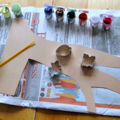 cookie cutter stencils,  16 Easy Art Activities For Your 4 Year Old
