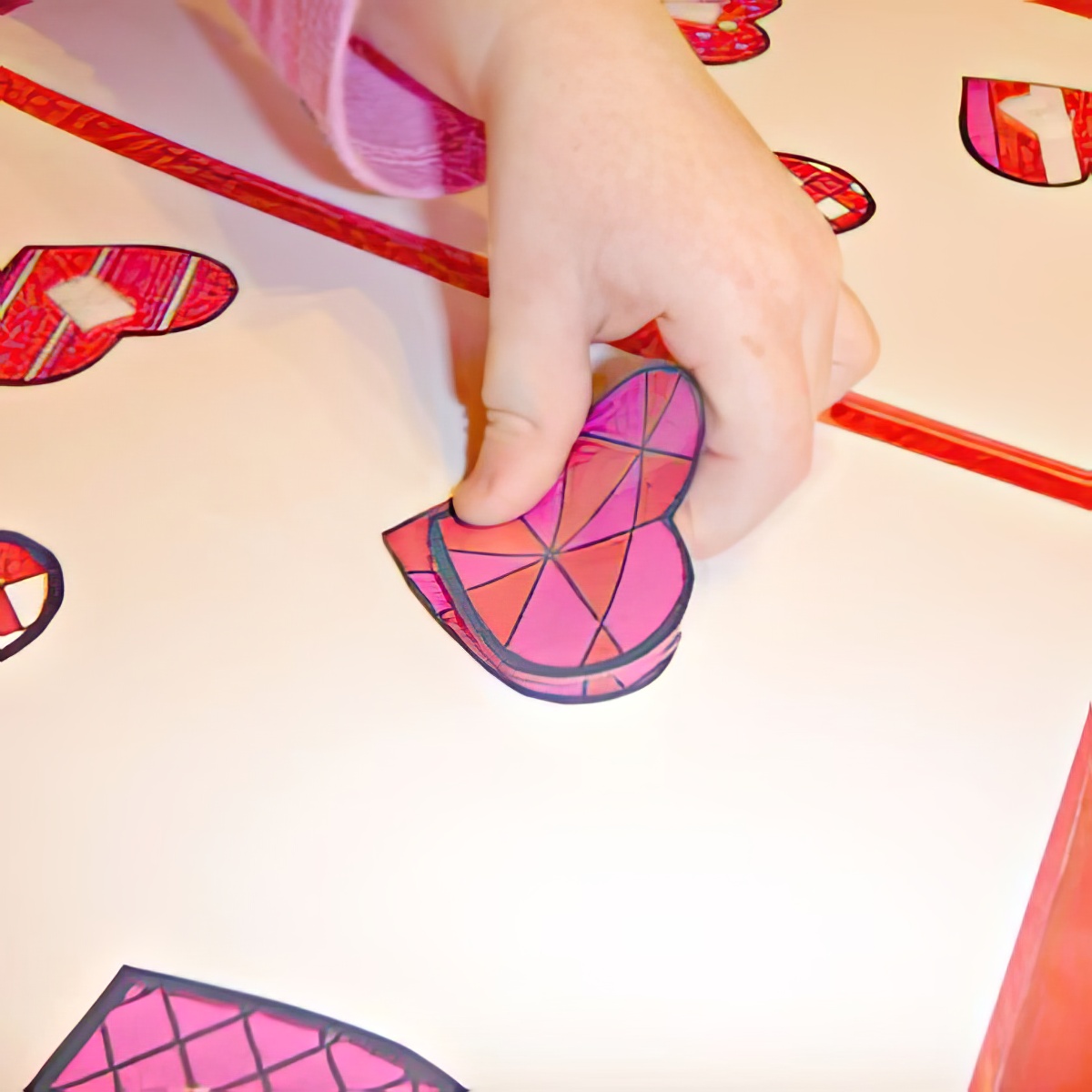 little-hand-working-heart-puzzle file folder game for the kids!