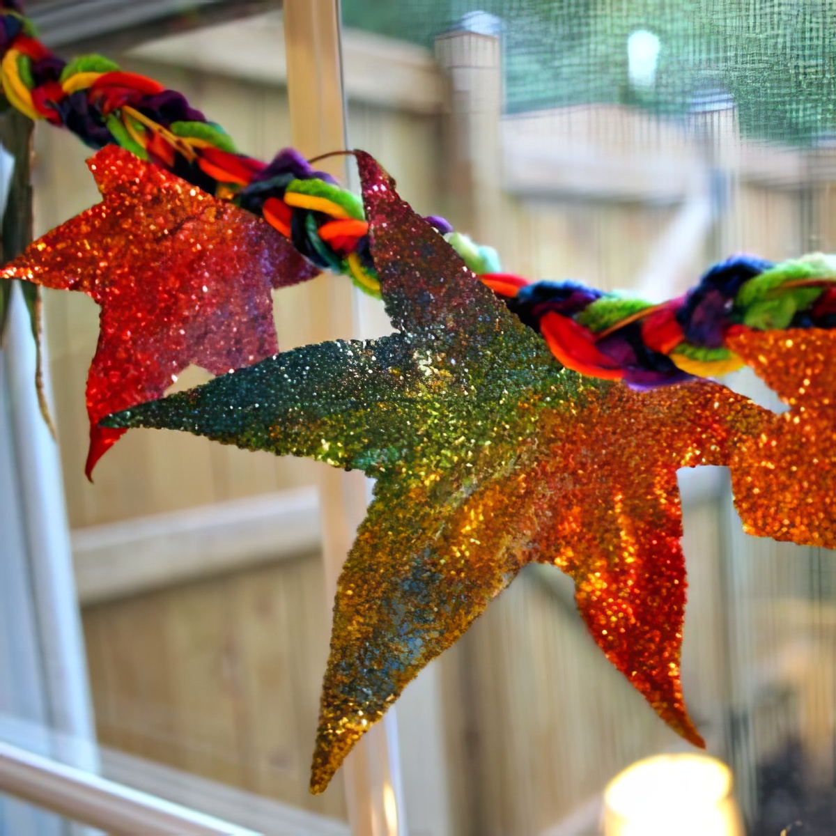 glitter leaves, 13-leafy-crafts-and-activities-for-kids, creative leaf crafts for kids