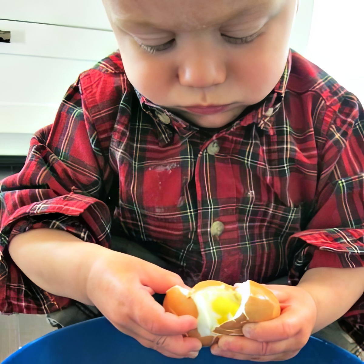 Practical sensory activity. Easy Toddler Sensory Activity. Activities for 1-Year Olds