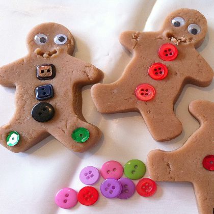 Christmas-gingerbread-men-play-dough, Yummy and Creative Gingerbread Man Activities