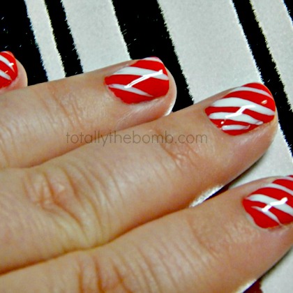 CANDY CANE NAILS
