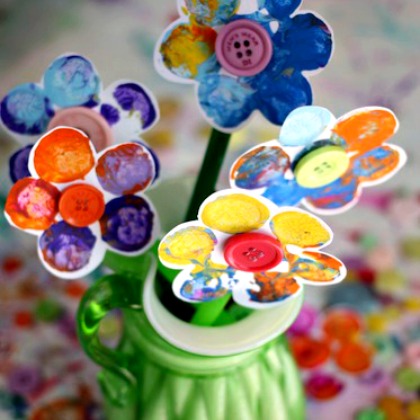 CORK AND BUTTON FLOWERS, Colorful and Fabulous Flower Activities for Kids!
