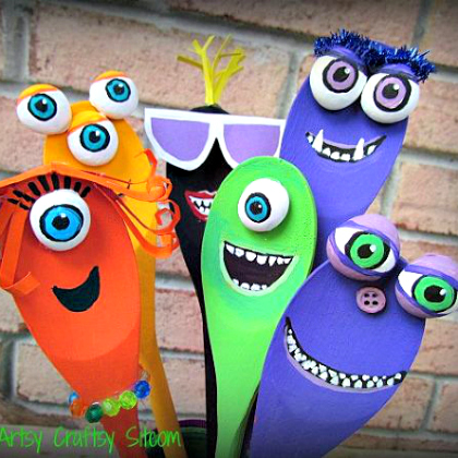 Don't be scared! It's not real monsters. Be creative with this Simple Spoon Monster Crafts.
