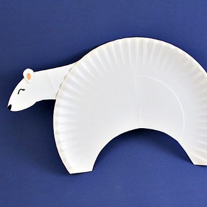 paper plate polar bear