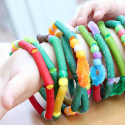 pasta bracelet - showing ziti pasta made into a fun toddler bracelet