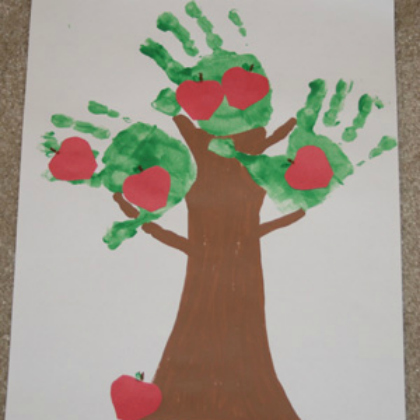 handprint apple tree crafts with your toddler! 