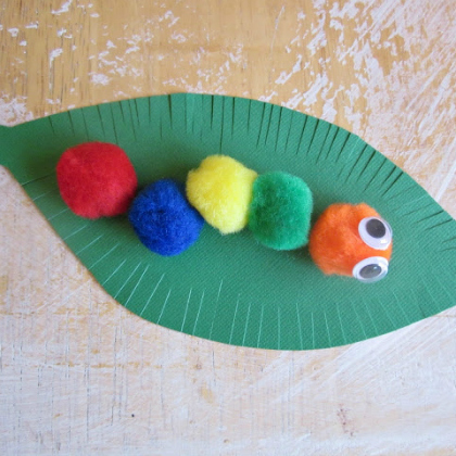 caterpillar on a leaf, Pom-Pom Activities for Toddlers, Play ideas for toddlers, kids crafts, kids activities