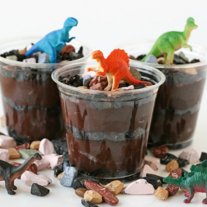 Dino Dirt Dessert, Delightful Dinosaur Activities for Kids