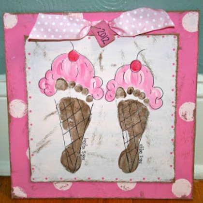 Footprint Ice Cream Cone Craft for the kids!