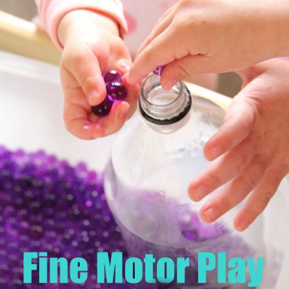 In-Hand Manipulation with Water Beads-25 enjoyable whacky ways to play with water beads 