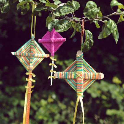 yarn kites
