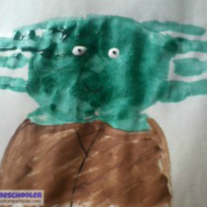 create this Yoda handprint crafts with your toddlers today!