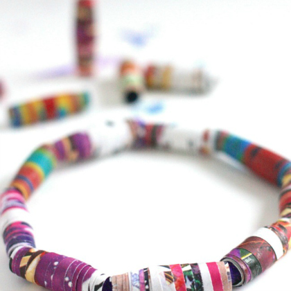 magazine bead bracelet