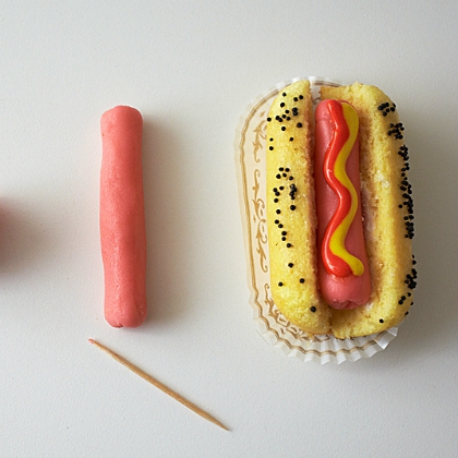 hot dog on a twinkie bun for kids!