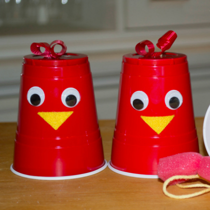 chicken, red crafts for toddlers, crafts for toddlers, red crafts, activities using red color, preschool activities, activities for preschoolers