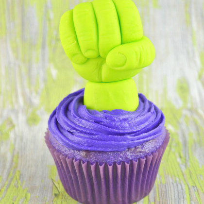 hulk-cupcakes-for-super-hero-themed-party-kids-teens-and-adults- diy-craft-