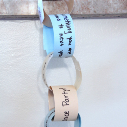 NYE Countdown Paper Chain. New Year Party Idea