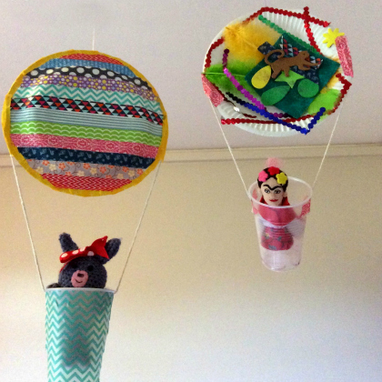 Flying Hot Air Balloon Plastic Cups crafts for kids!
