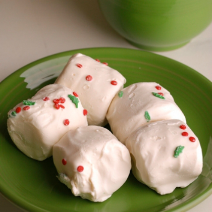 Make Your Own Marshmallows with the kids!