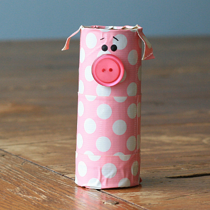 polka-dot piggy project. Pink Pig Craft