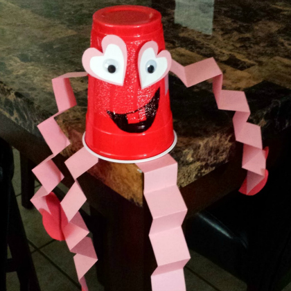 Red Solo Valentine's Cup craft for kids!