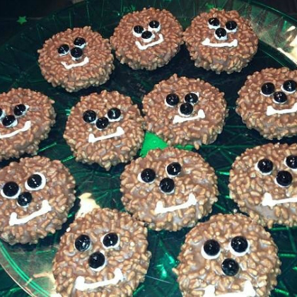 wookiee cookies, Yummy Star Wars Snacks To Make With Kids