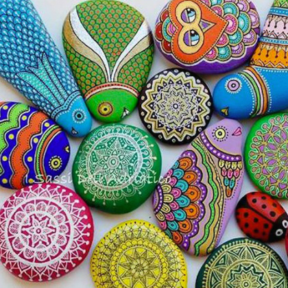 mandala painted rocks, Rock Crafts, rock art projects, things to do with rocks, rock crafts for kids, stone crafts, stone projects, stone projects for kids