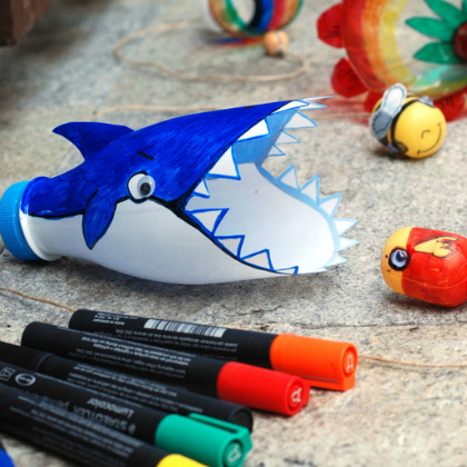 shark catcher, Shark Crafts, scary-fun shark crafts for kids, animal crafts, fish crafts for kids