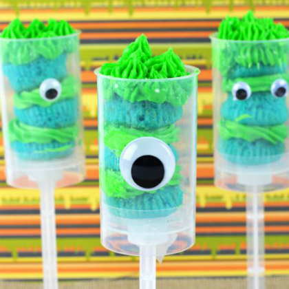 Monster-Cake-Pops, Delicately Delicious Kid-Friendly Recipes