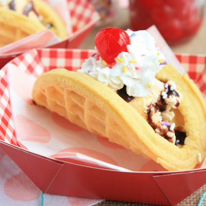 Yummy Icecream Tacos for the kids!