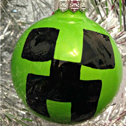 creeper ornament, 25 Groovy Green Crafts For Preschoolers, green crafts, crafts for preschoolers, easy diy crafts, green projects, project ideas for preschoolers, earth day ideas, green colored crafts