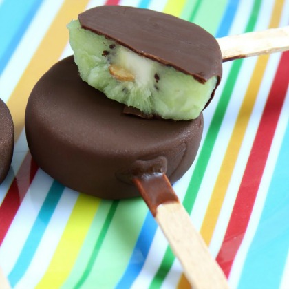 kiwi chocolate, Mid-Summer Homemade Popsicles For Kids