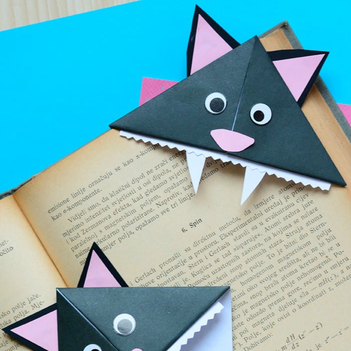 Corner Marker Cat Craft. Cat Corner Bookmarks