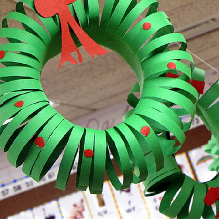 paper wreath, Cool Winter Wreath Crafts For Kids