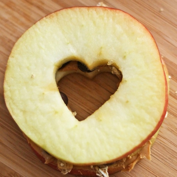 apple heart sandwiches