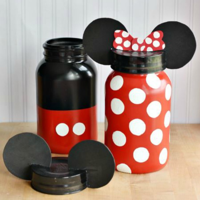 16. Minnie and Mickey Mouse Mason Jars Coin Banks for kids!